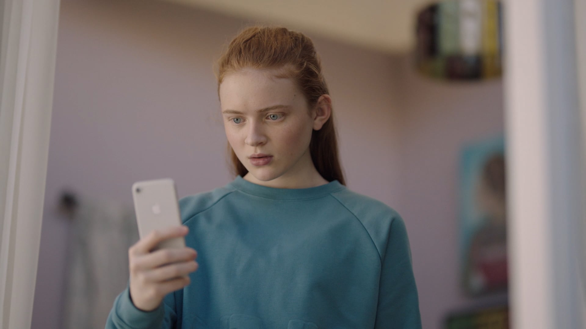 Нравится 11. Sadie Sink Nike. Сэди синк найк. Сэди синк в рекламе найк. Sadie Sink aznude.